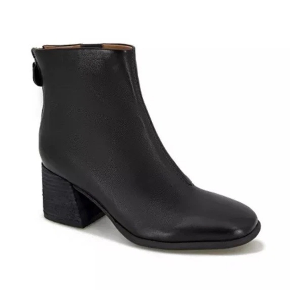Gentle Souls Sandryn Black Leather Booties MSRP $235 Size 9.5 New